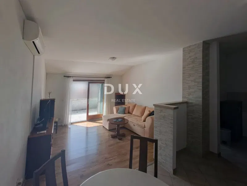 ISTRIA, POREČ - Comfortable 1 bedroom + bathroom in an excellent location, view – 3