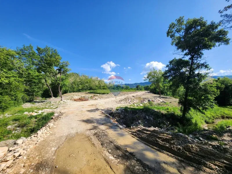 Building plot Buzet, 33.173m2 – 2