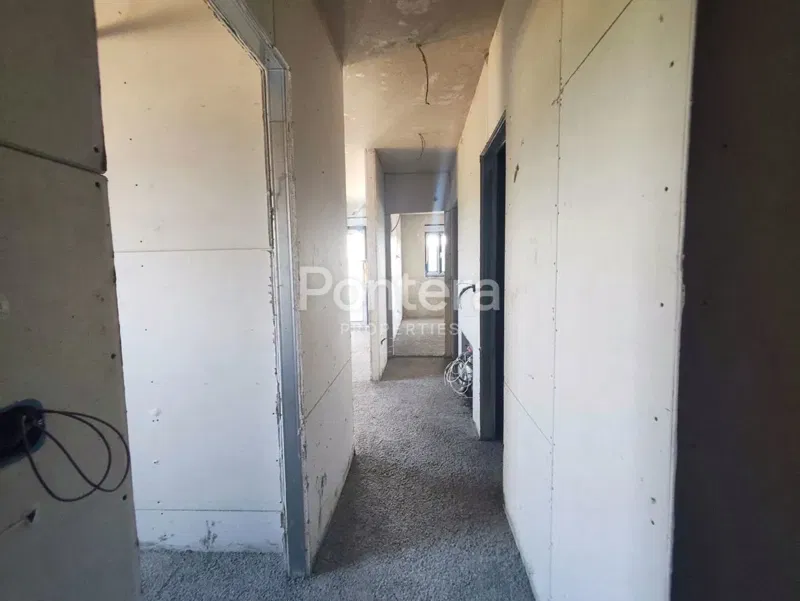 ISTRIA, PARENZO - Moderno appartamento al 3° piano con vista mare, a 800 m dal mare – 2