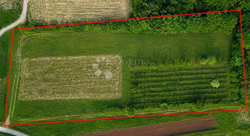 MANJADVORCI - 781 m²-es telek bekötőúttal – 3