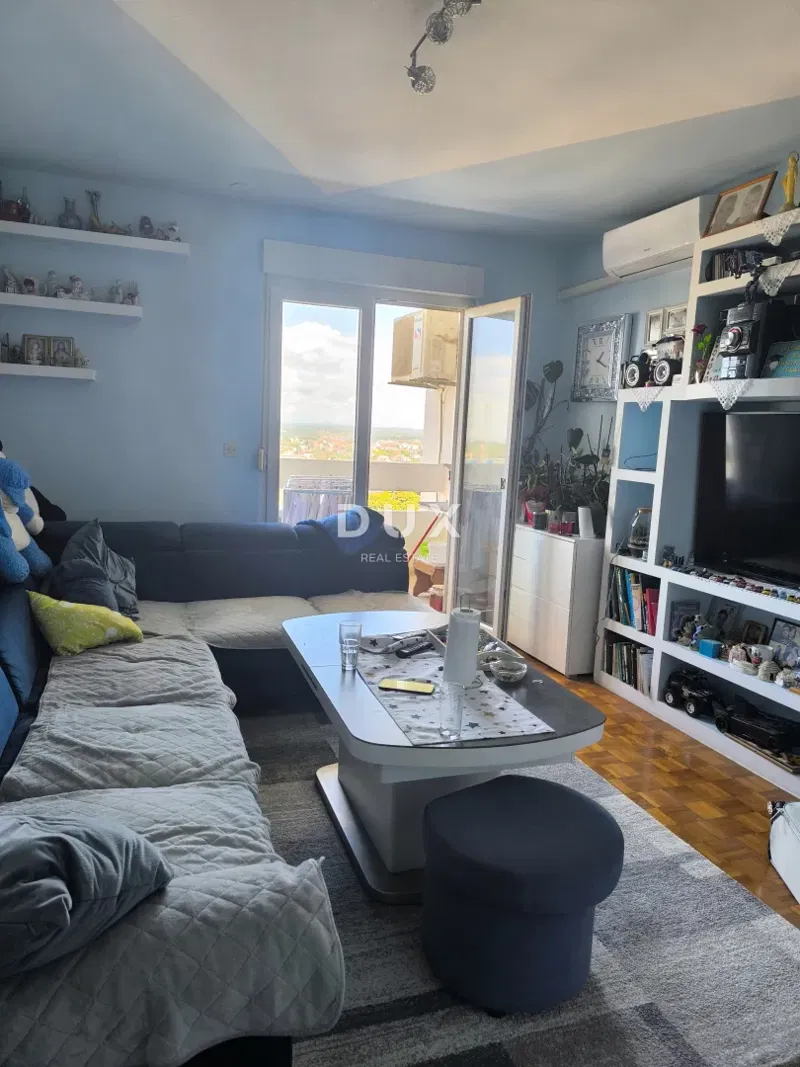 ISTRIA, PULA - 2BR+LR apartment on Veruda 62 m2 - VIEW OF THE CITY, ARENA AND THE SEA!! – 2