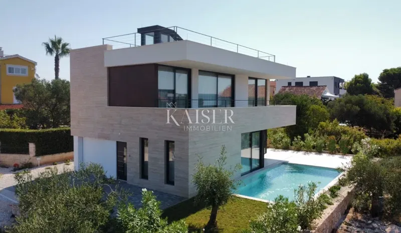 Zadar, Sukošan - Luxusvilla 411 m2, 100 m-re a tengertől