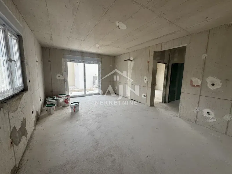 Kaštel Stari /Trzypokojowe mieszkanie z przestronnym ogrodem – 3