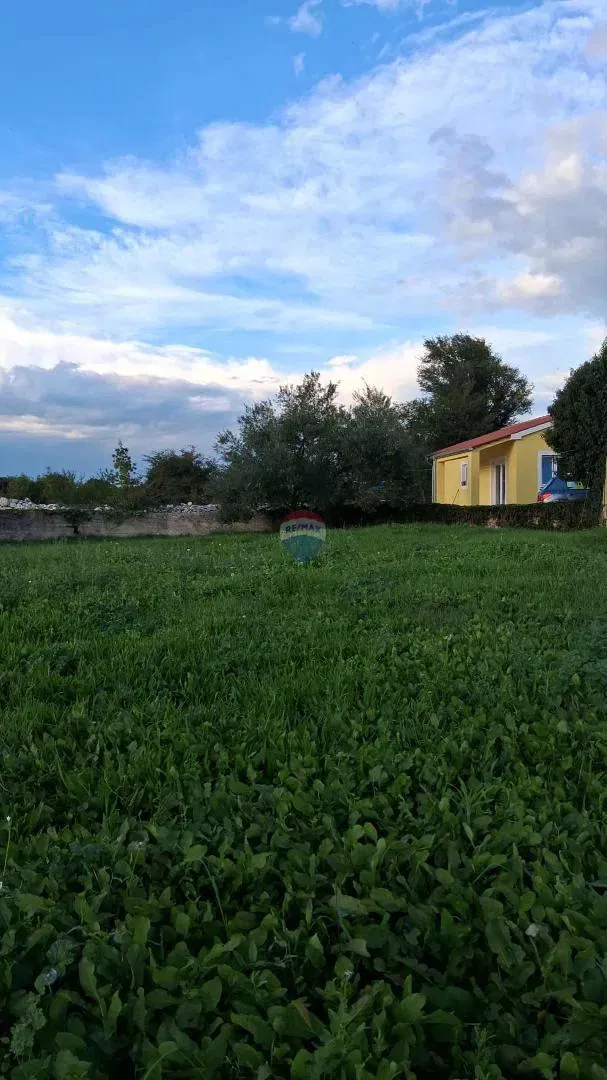 Istria, Svetvinčenat, Čabrunići – due camere da letto, 70 m2 – 2