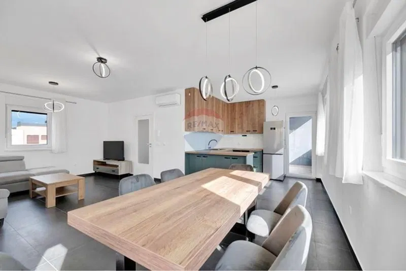 Stan - Zadar, novogradnja,146 m2 ,namješten s bazenom na krovnoj terasi (prodaja) – 2