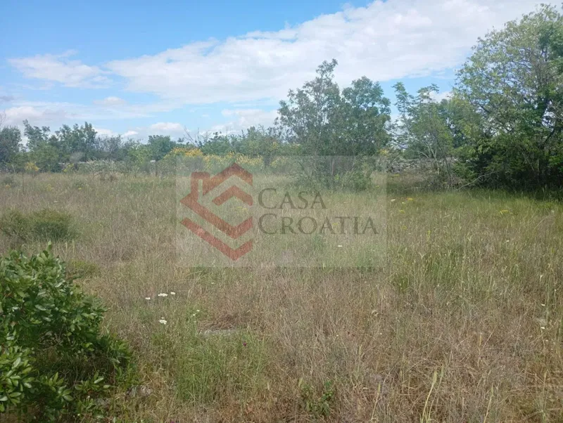 Land Lozovac – 3