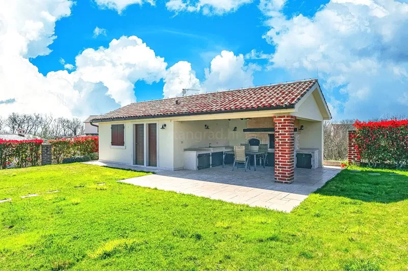 Dobrinj környéke, mediterrán villa tágas kerttel, csendes környezetben! – 3