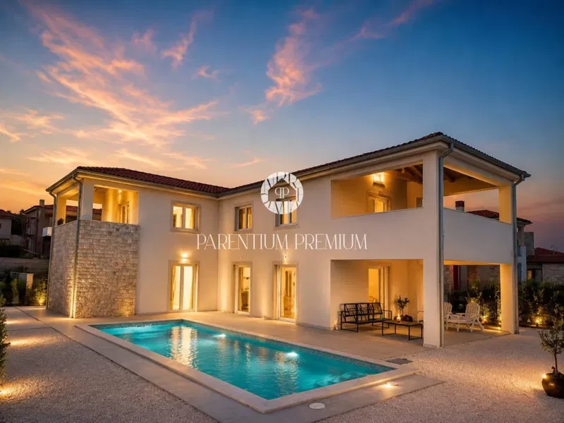 LUXURY VILLA WITH POOL AND SEA VIEW – 2