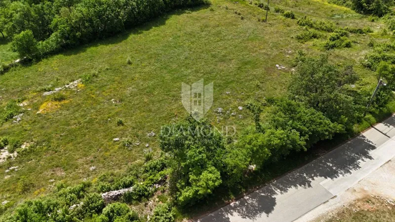 TERRENO EDIFICABILE, A 2 KM DAL CENTRO DI LABAN – 2