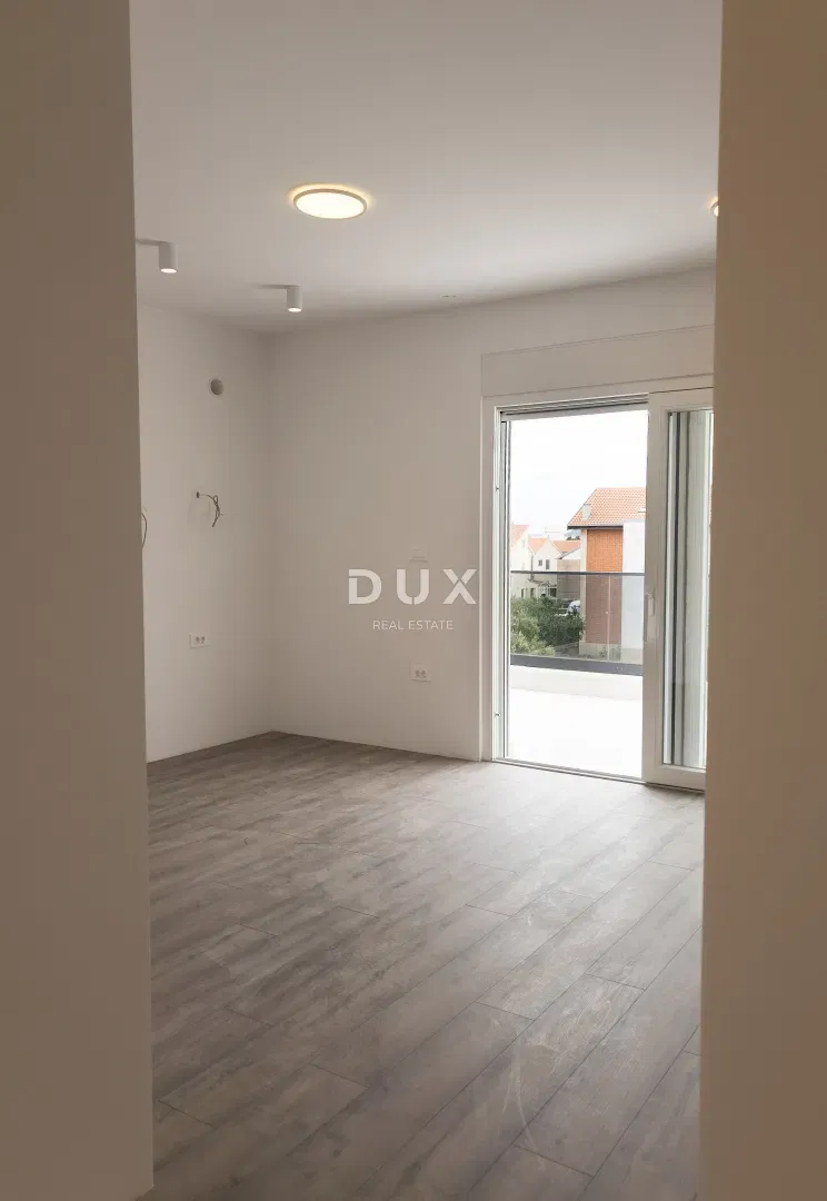 DALMÁCIA, VODICE - Luxus penthouse 85 m²-es tetőterasszal, 500 méterre a tengertől – 3