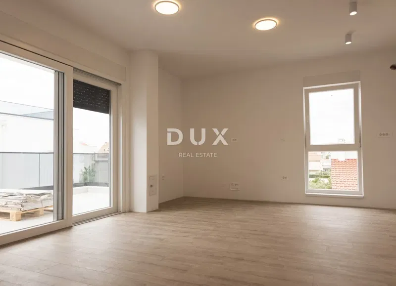 DALMATIA, VODICE - Exclusive penthouse with a roof terrace of 80 m², 500m from the sea – 3