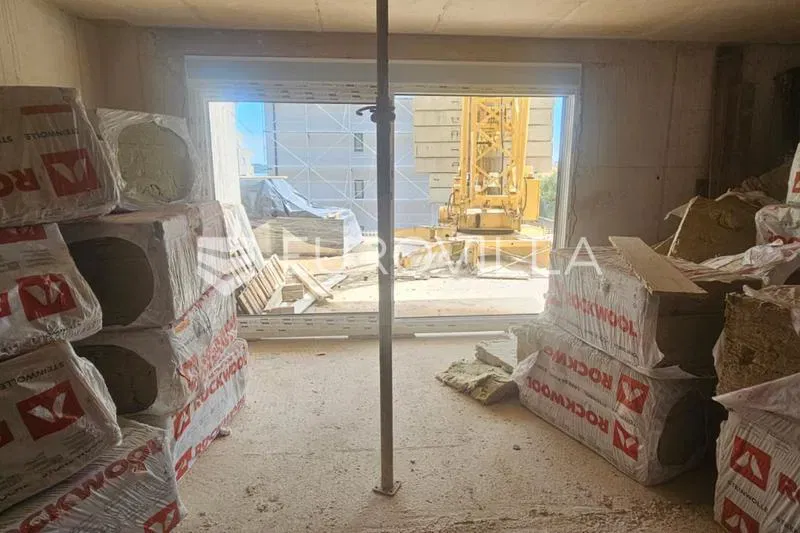 Trogir-Seget apartment 71.65 m² with garden in a new building with garage and elevator – 2