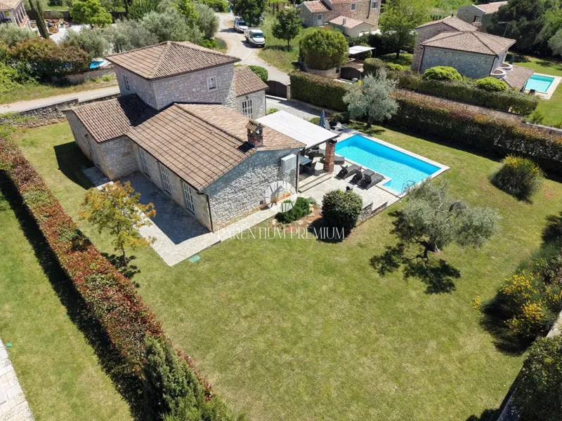 Charming Stone Villa with Pool and Panoramic Sea View – 3