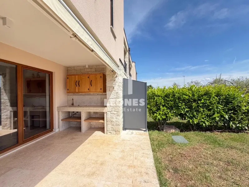 Splendida casa terminale con vista sul mare a Novigrad – 3