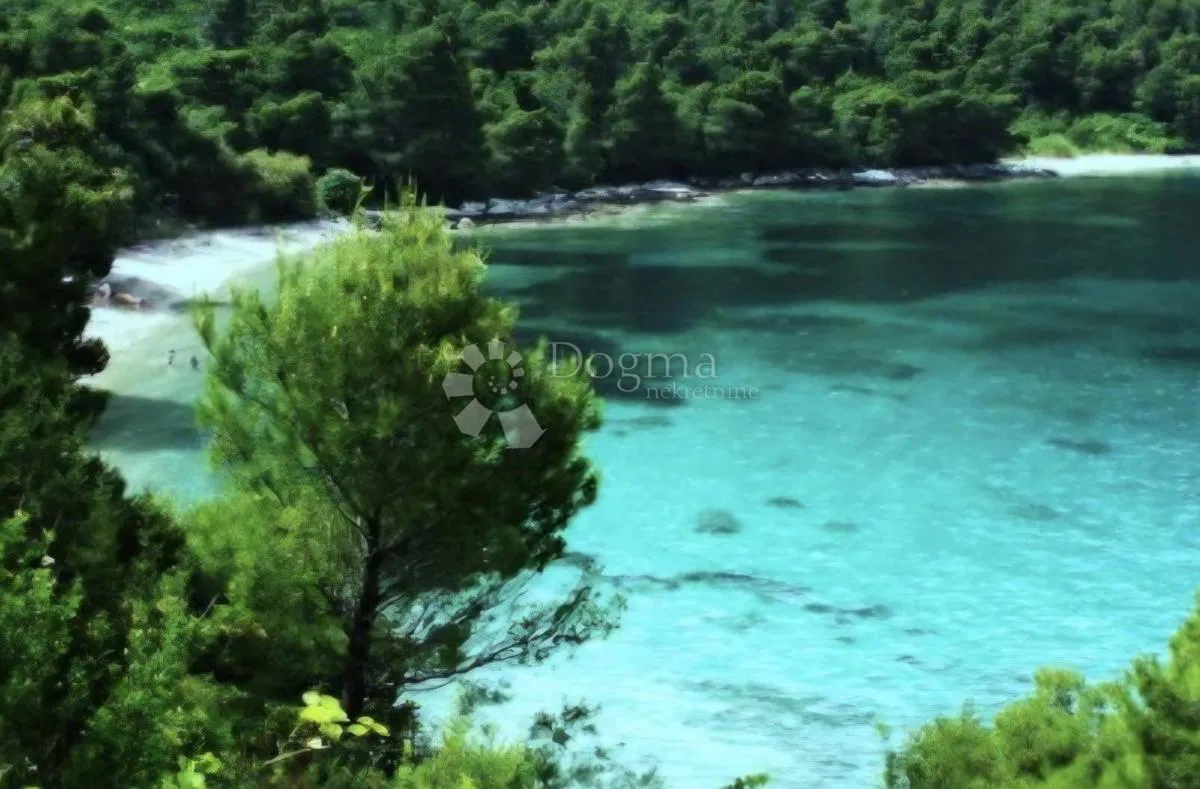 Zemljište prvi red do mora, Vučine, Pelješac
