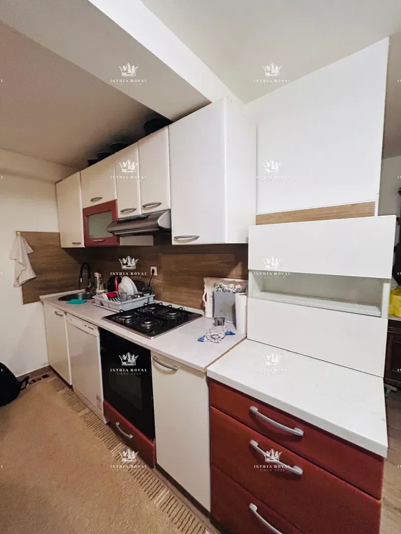 VERKAUF, ISTRIEN, BUJE ZENTRUM, WOHNUNG 96M2, 150.000 EURO
