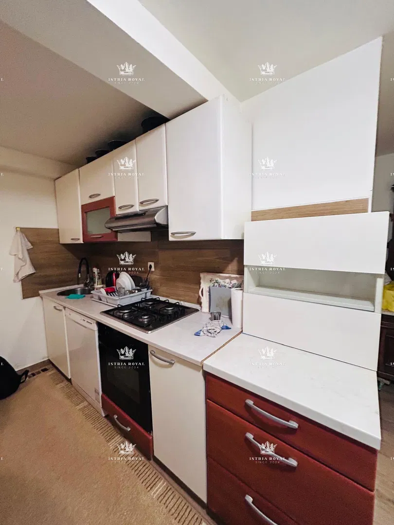 Istra, Buje, centar, prodaja stana od 96m2, 130.000 Eur.