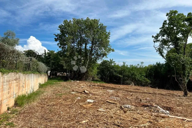 Terreno edificabile Višnjan, 1.007m2 – 2