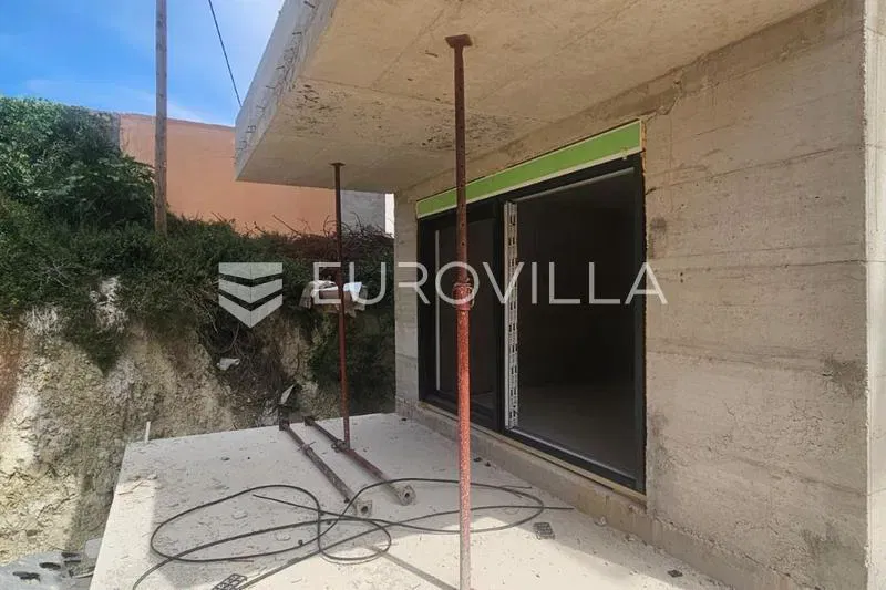 Trogir-Seget apartment 50,2 m² with garden in a new building with garage and elevator – 3