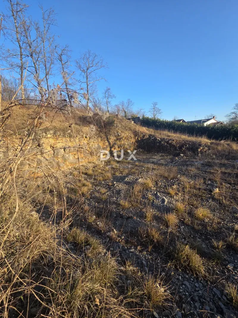 MATULJI, BRGUD - Construction has begun on a plot of 1300 m2 – 3