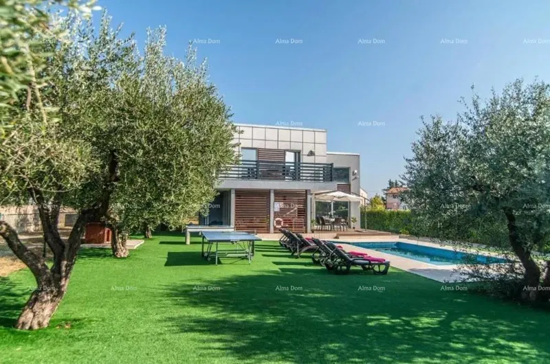 VODNJAN – Modern Villa with Pool, View of Brijuni, and Spacious Yard! – 3
