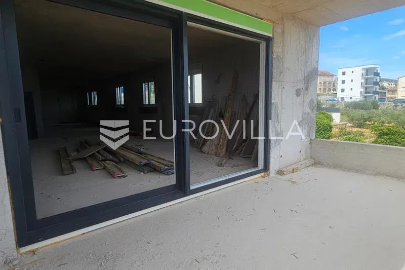 Trogir-Seget apartment 87,6 m² with sea view, new building garage and elevator – 3