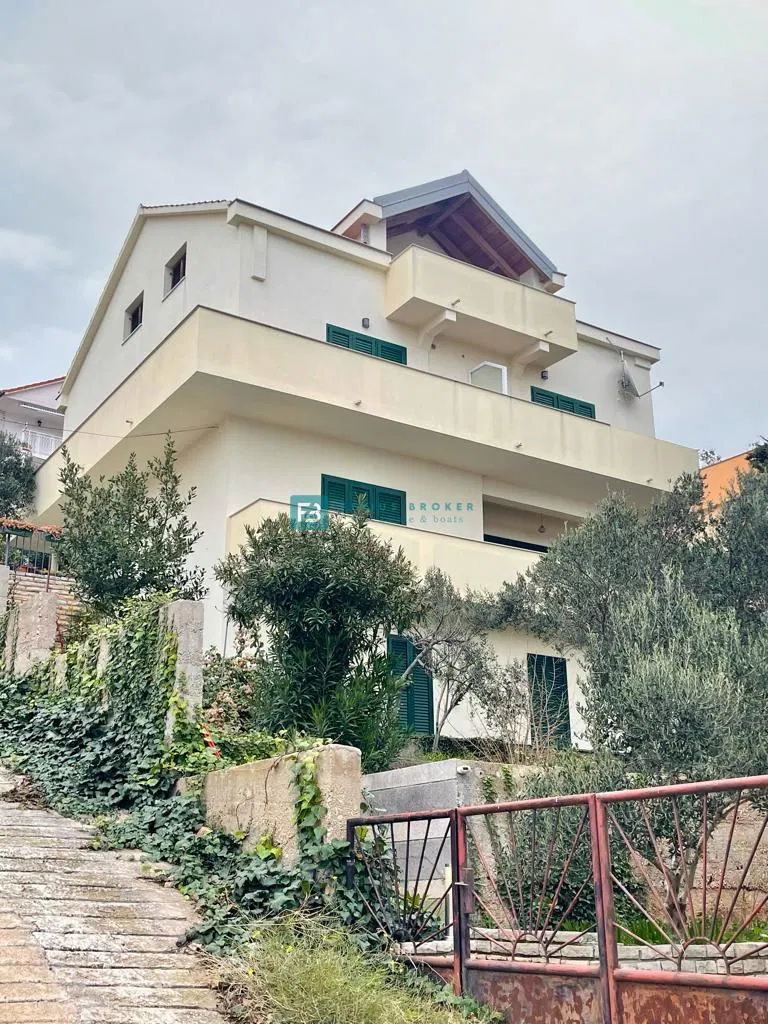 TISNO, samostojna hiša, 70 m od morja, pogled na morje – 2