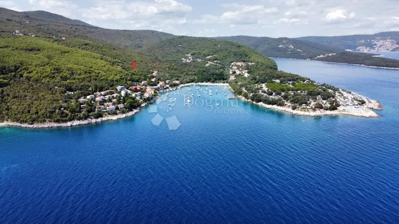 Stavební pozemek Sveta Marina, Raša, 1.220m2