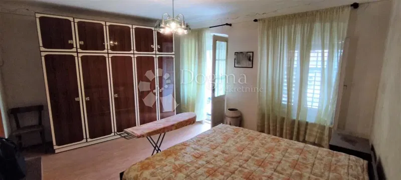 ATTRACTIVE HOUSE IN THE OLD CENTER - 50 M FROM THE SEA - OPPORTUNITY FOR INVESTMENT – 2