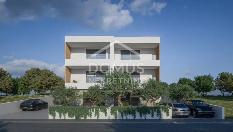 Brodarica, only 30 m from the sea, two-bedroom apartment with a total area of 81.34 m² and a private garden of 40 m² – 2