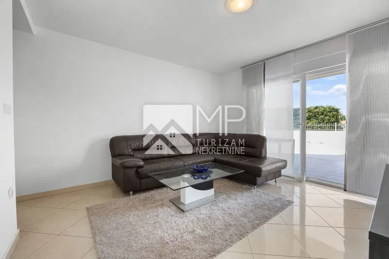 Medulin, two separate apartments, ideal investment near the sea – 2