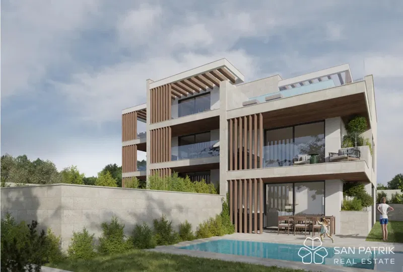 Per investitori: terreno edificabile con progetto preliminare per 4 appartamenti di lusso – 3