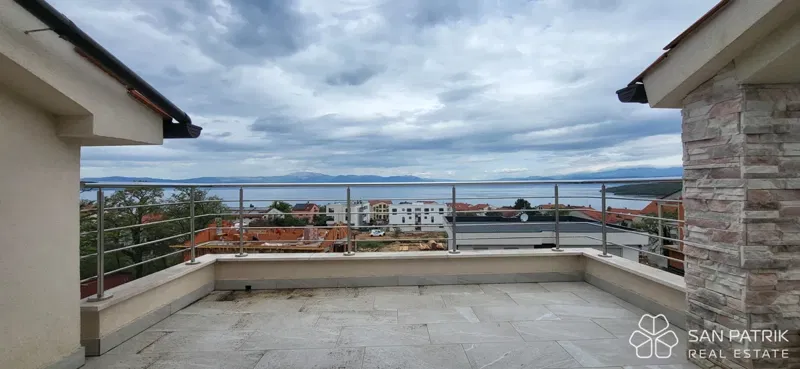 2-bedroom apartment (57 m2) in Njivice – 2