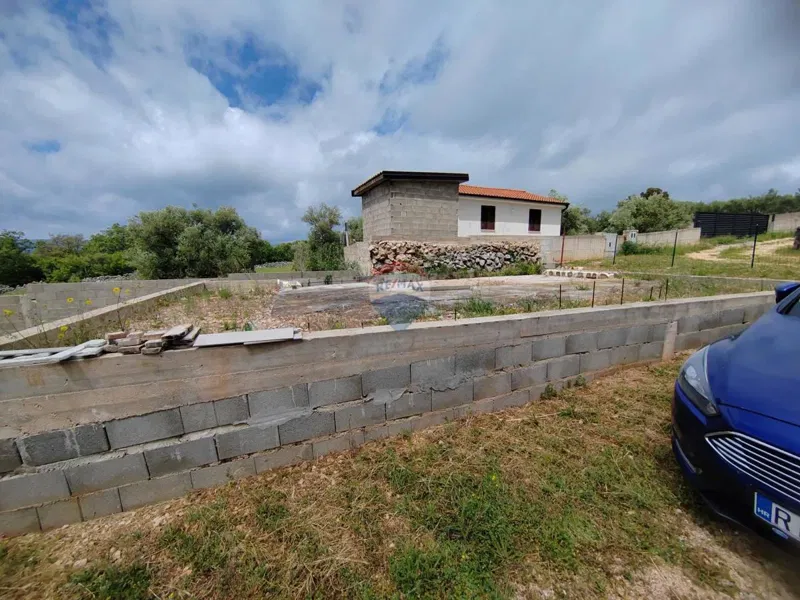 Non-structural plot Pinezići, Krk, 619m2 – 2