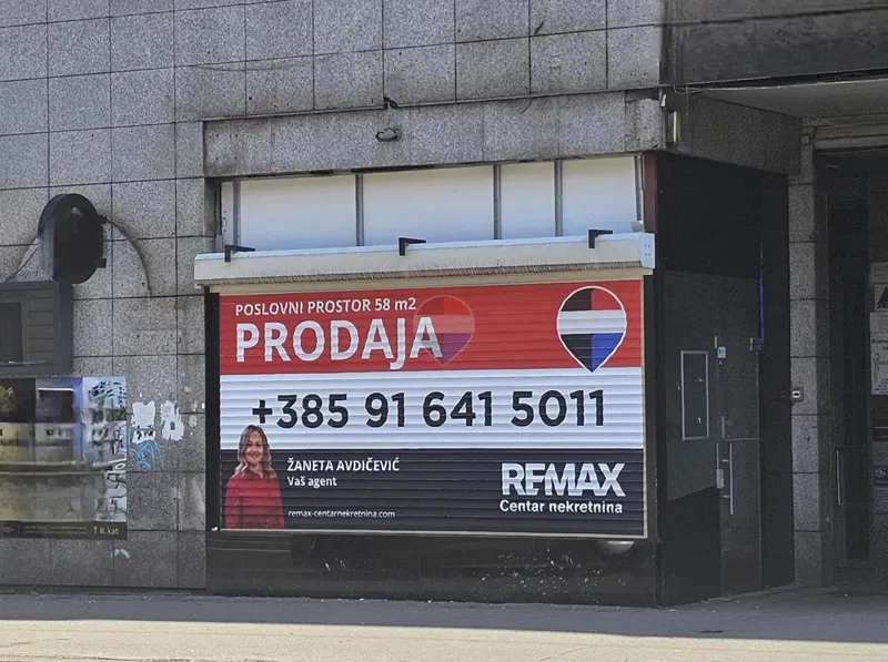 Attività commerciale Donji grad, Donji Grad, 58m2 – 2