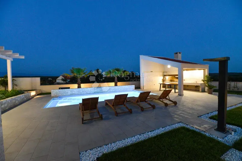 Casa Poljica Brig, Nin, 150m2 – 3