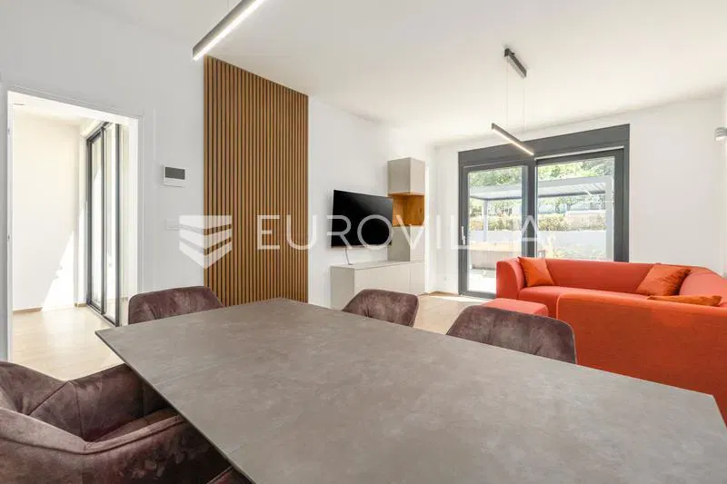 Istria, Poreč - Modern House with Private Garden, Jacuzzi and Sauna – 2