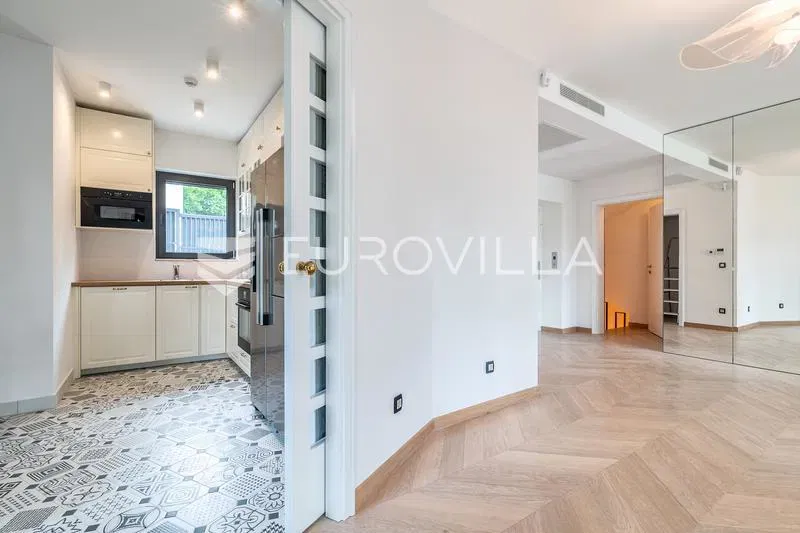 Zagreb, Šalata, luxurious newly built villa – 3