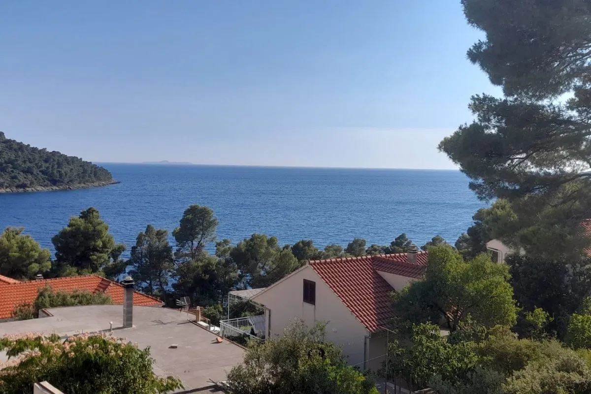 Građevinsko zemljište s pogledom na more