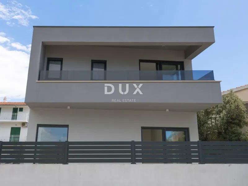 ŠIBENIK, ŽABORIĆ - Modern semi-detached house "Solinea" 70m from the sea – 2