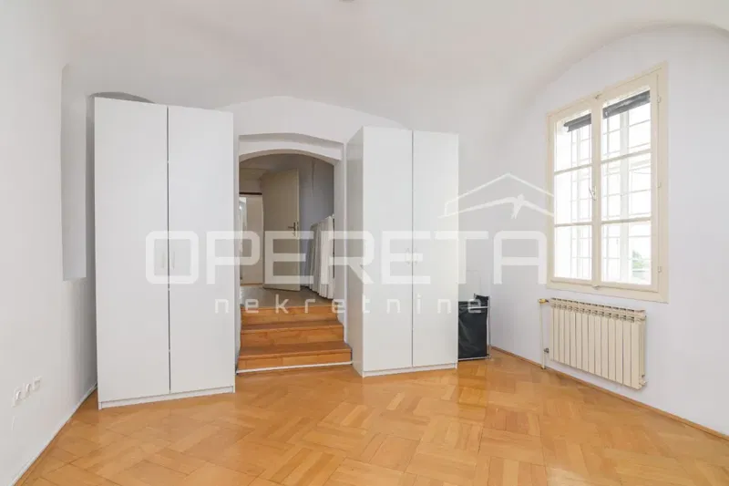 Affitto, Appartamento, Gornji grad, Gornji grad, Grande, 250m2 – 2