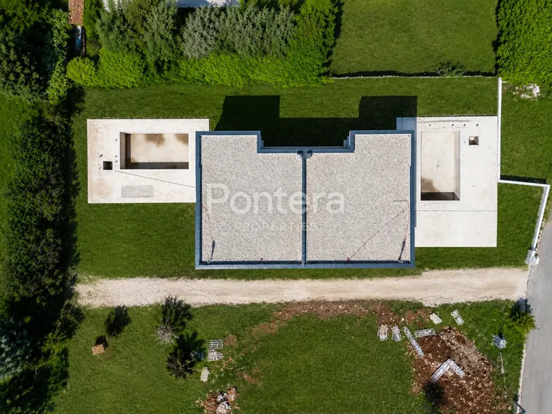 ISTRIA, PARENZO - Moderna casa bifamiliare con piscina in ottima posizione, a 1,5 km dal mare – 3