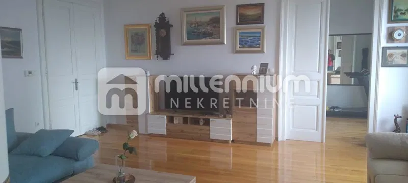 Rijeka, Centar, 144.02m2, gospodski 4-sobni stan – 2