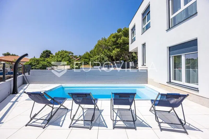 Istria, Premantura, semi-detached house with swimming pool next to Cape Kamenjak – 2