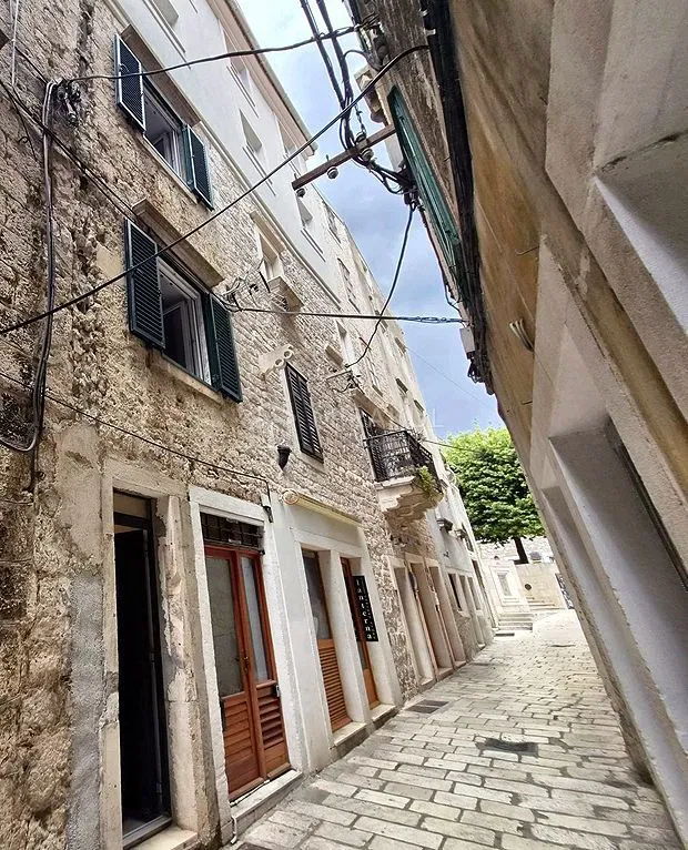 Immobilien in Šibenik, Wohnung im Altstadtzentrum – 2