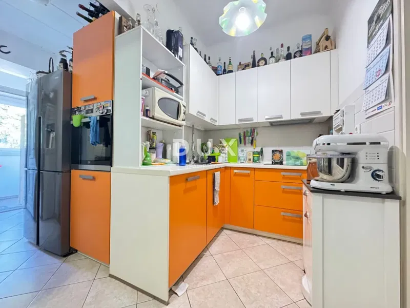 RIJEKA, MLAKA – Appartamento funzionale con 3 camere da letto + soggiorno, piano terra – 2