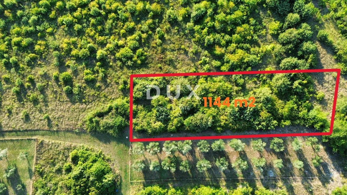 ZADAR, MURVICA - Mezőgazdasági földterület csendes helyen 1144 m2