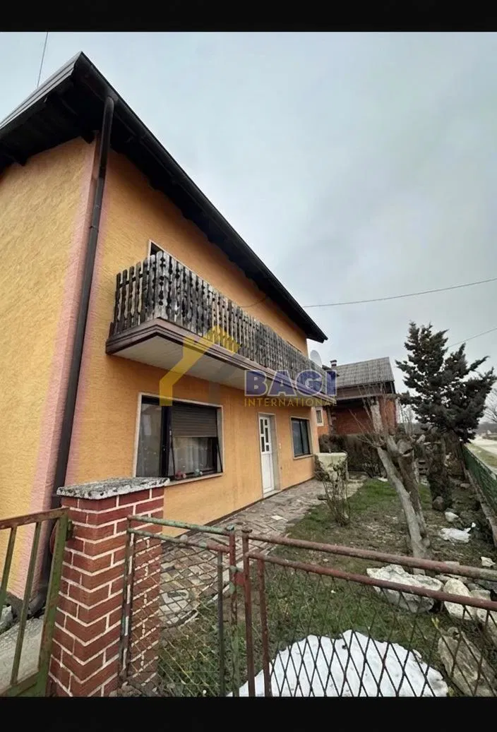 Kuća-305 m2-Velika Gorica (Kuče)