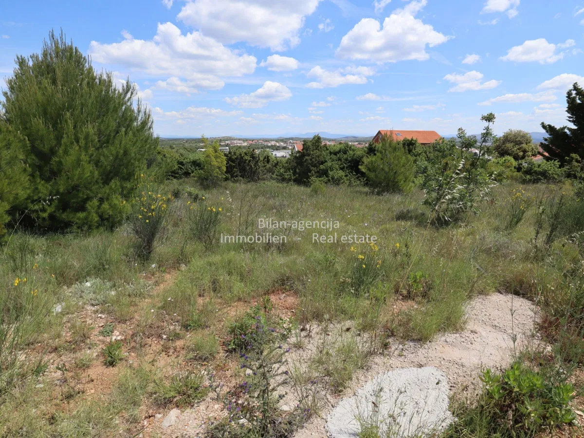 Stavební pozemek, krásný výhled, Vodice