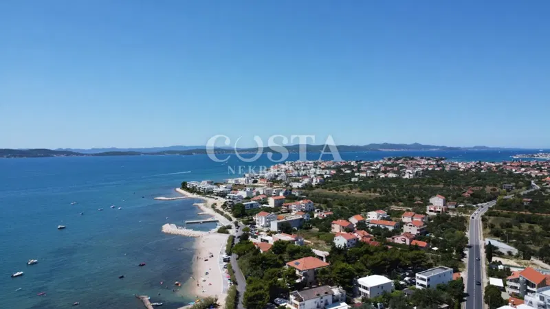ZADAR, SUKOŠAN - Investicijsko građevinsko zemljište 30 m od mora